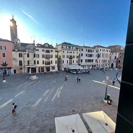 Lägenhet Santo Stefano Balcony