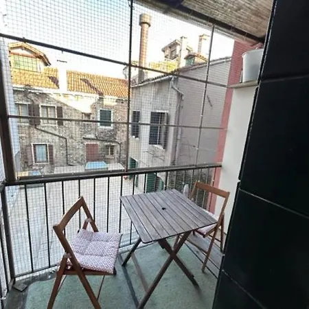 Santo Stefano Balcony * Benátky