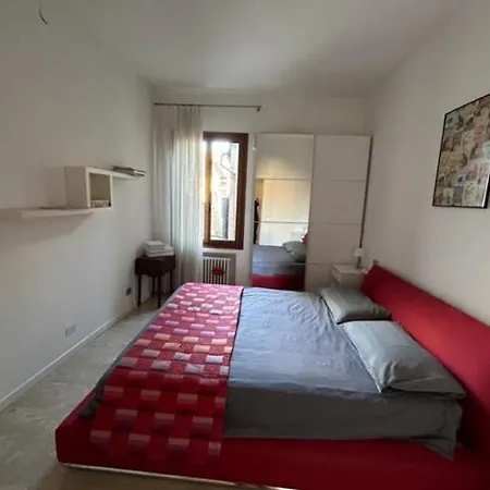 Santo Stefano Balcony Apartmán *