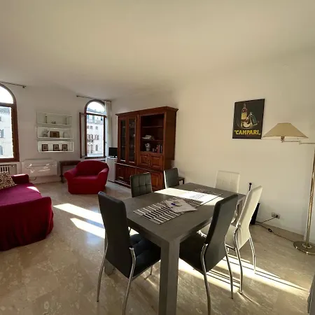 Apartmán Santo Stefano Balcony Benátky